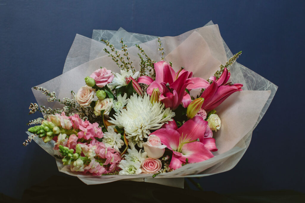 Birthday Flowers Sydney: How to Get the Bouquet (and the Timing) Right

